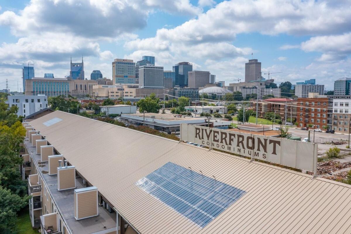 Walk To Broadway Riverfront Condo With Pool Nashville Eksteriør bilde